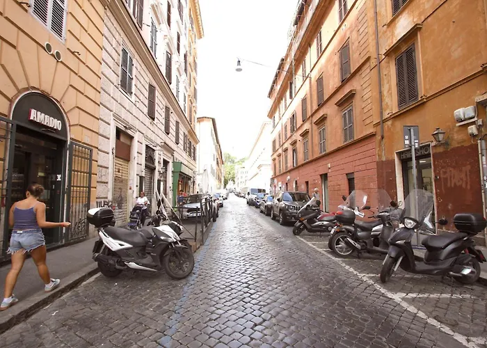 Apartment Manara House Rome
